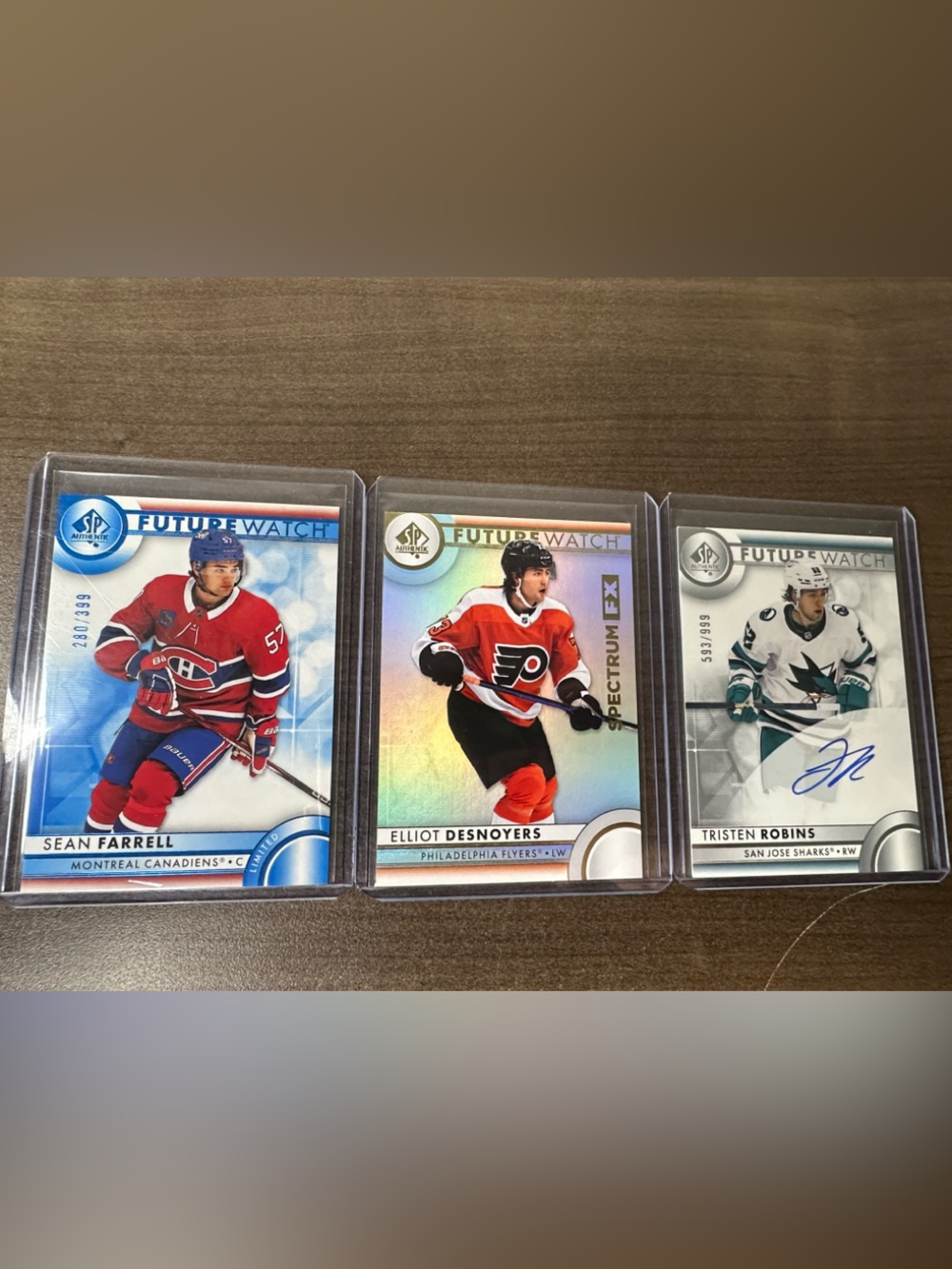 Hockey Trading Card Sleeve Set - Clear Protective Holders